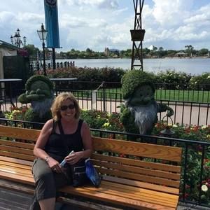 Meet your Posher, Anne